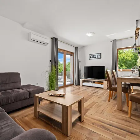 Mlacic Nyaraló Poreč